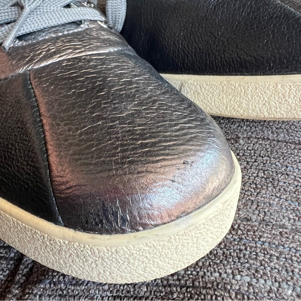 Dolce & Gabbana Metallic Black/Grey Leather Striped Lace Up Sneakers Size 8.5 - Picture 12 of 16